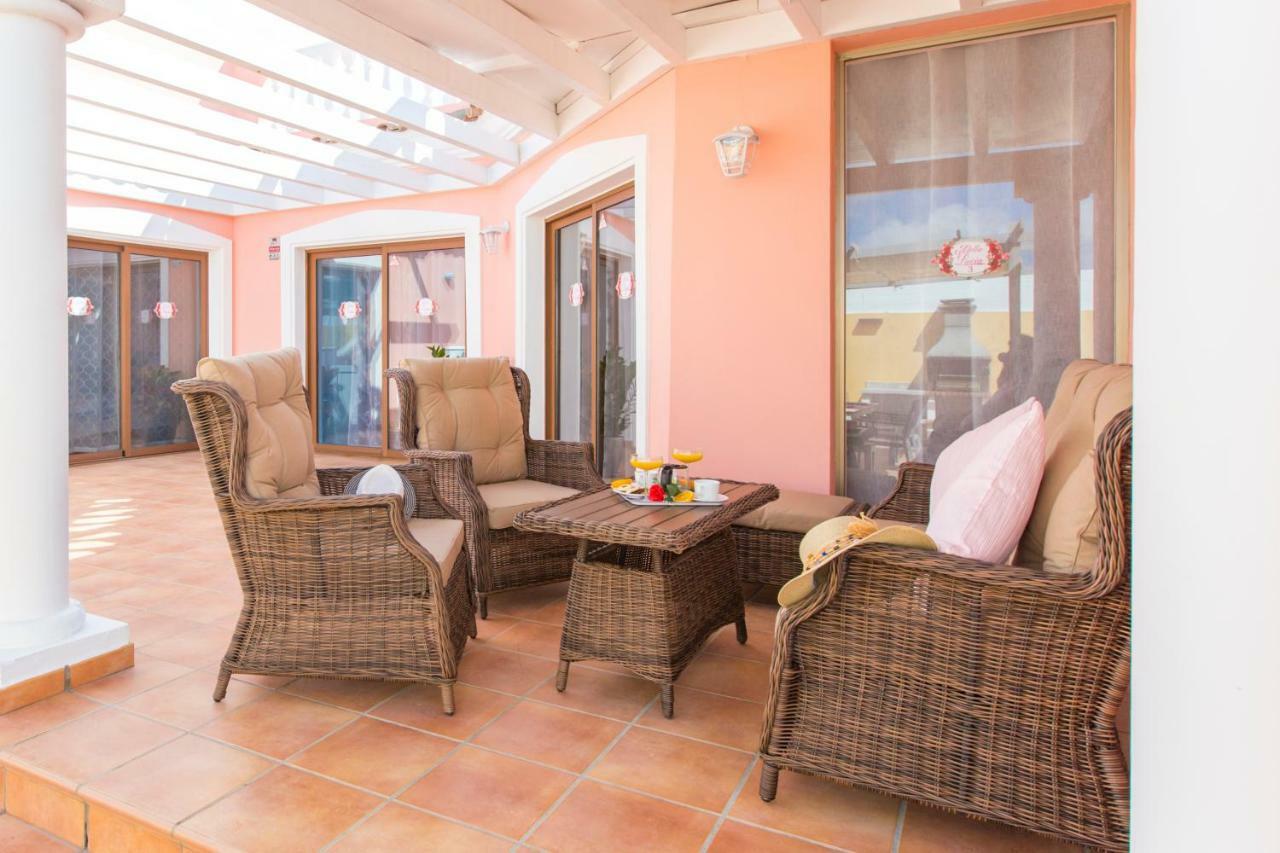 Villa Bella Lucia 3. Piscina Climatizada, Wifi, Bbq. Corralejo Luaran gambar