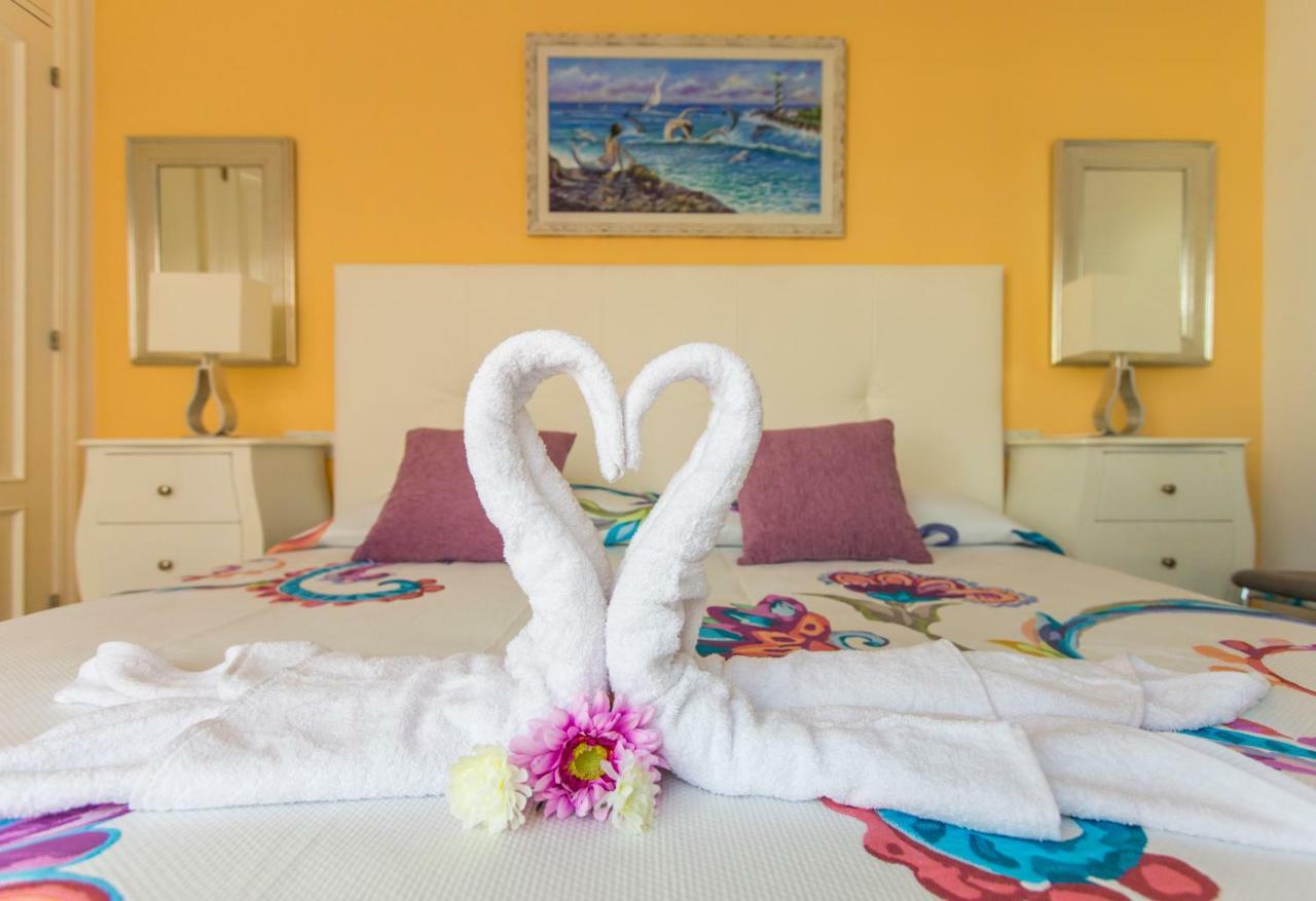 Villa Bella Lucia 3. Piscina Climatizada, Wifi, Bbq. Corralejo Luaran gambar